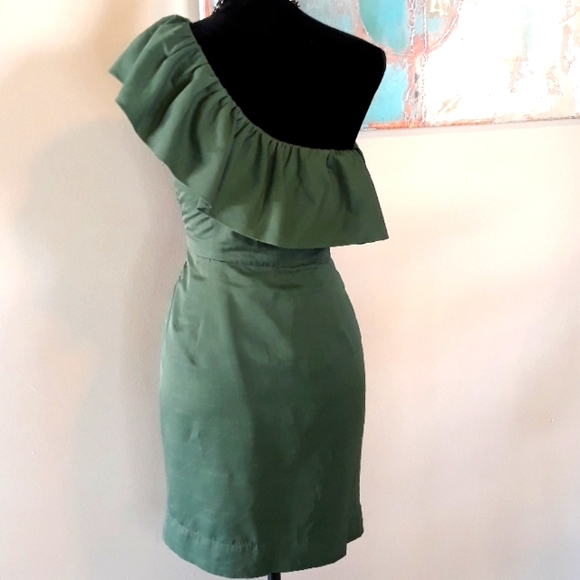 Fab'rik Olive Green Ruffled Off The Shoulder Dress - Picture 10 of 14